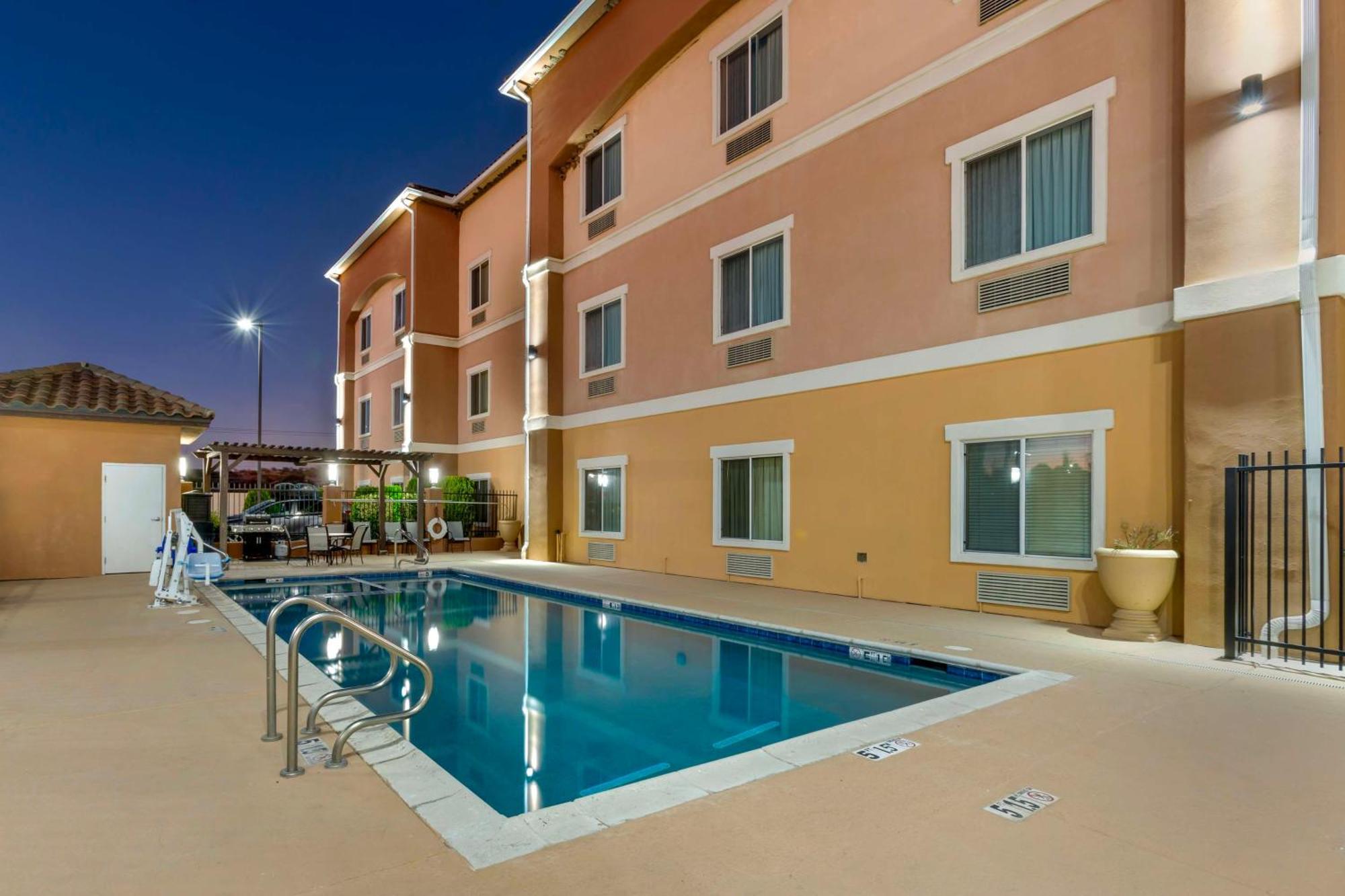 Best Western Sonora Inn & Suites Ногалес Экстерьер фото